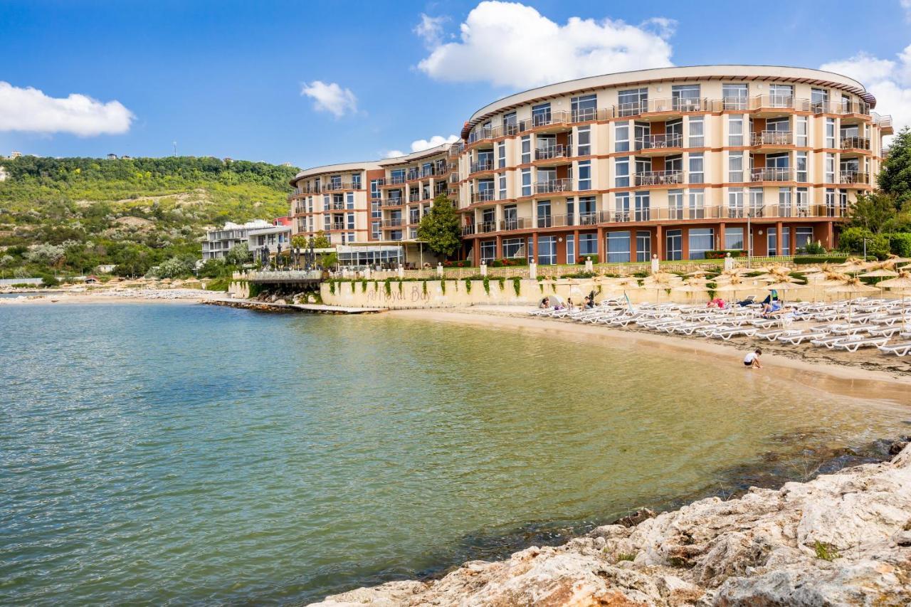 Royal Bay Resort Balchik Exterior photo