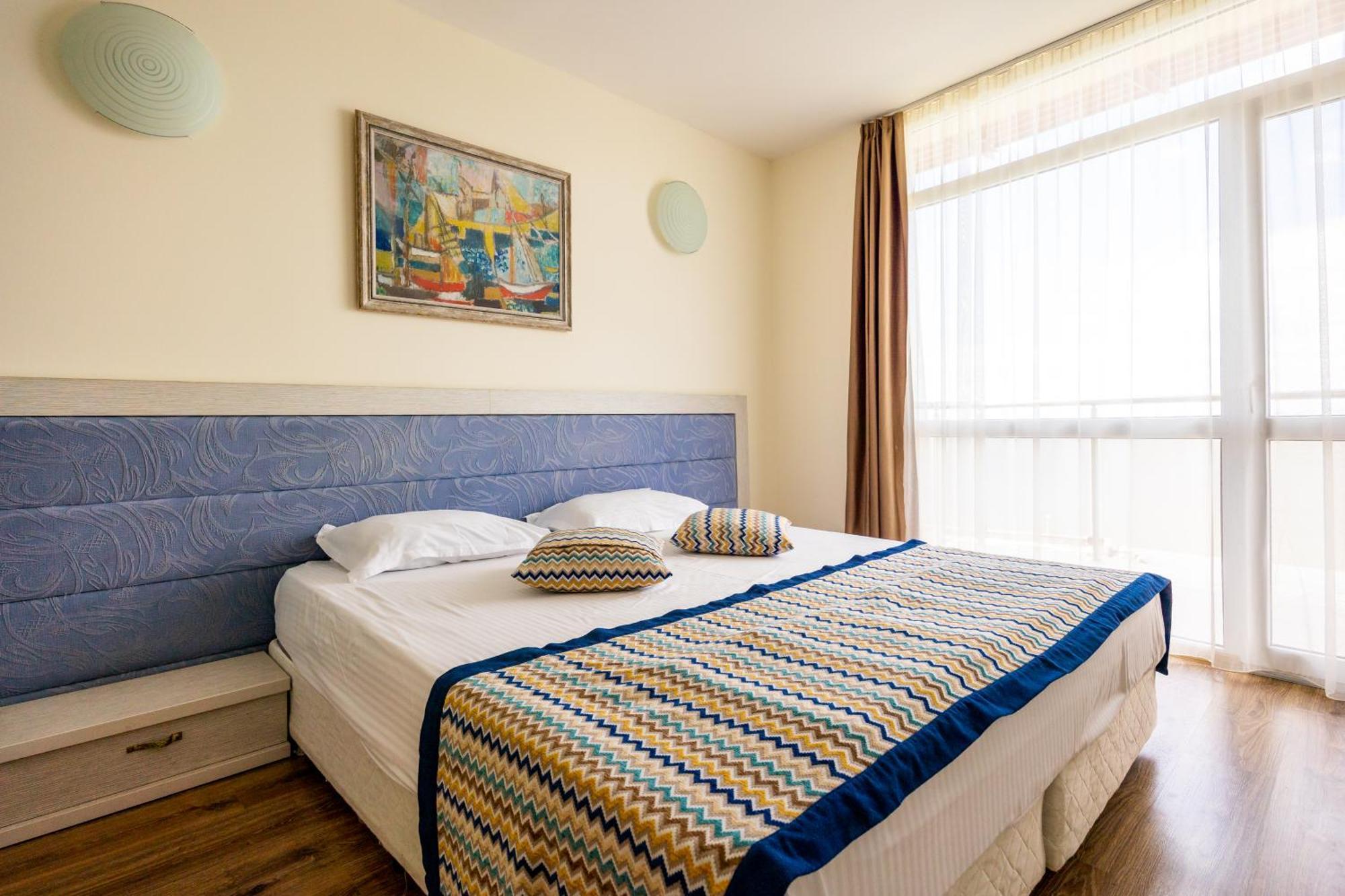 Royal Bay Resort Balchik Exterior photo